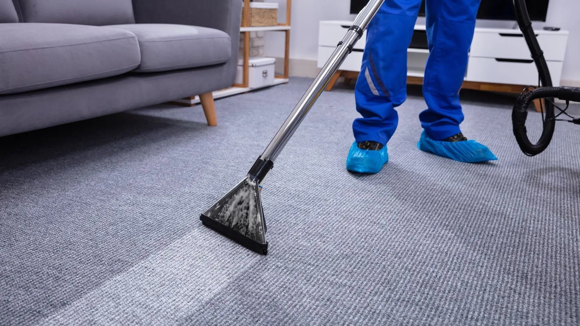 Comment nettoyer un tapis à sec à la maison ?